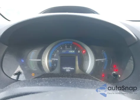 2010 Honda Insight Lx from USA, damaged, VIN JHMZE2H5XAS038795